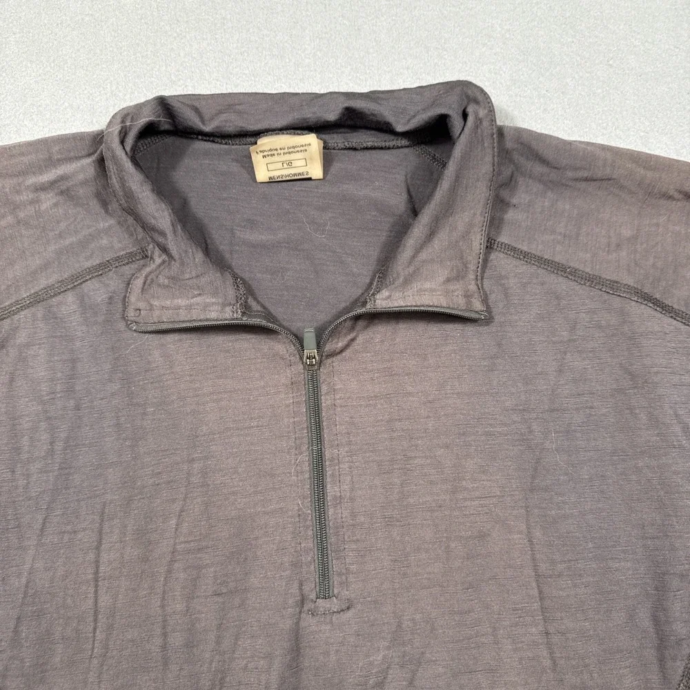North Face Shirt Men L GRY 1/4 THUMBHOLES Performance Activewear Hiking REPAIR